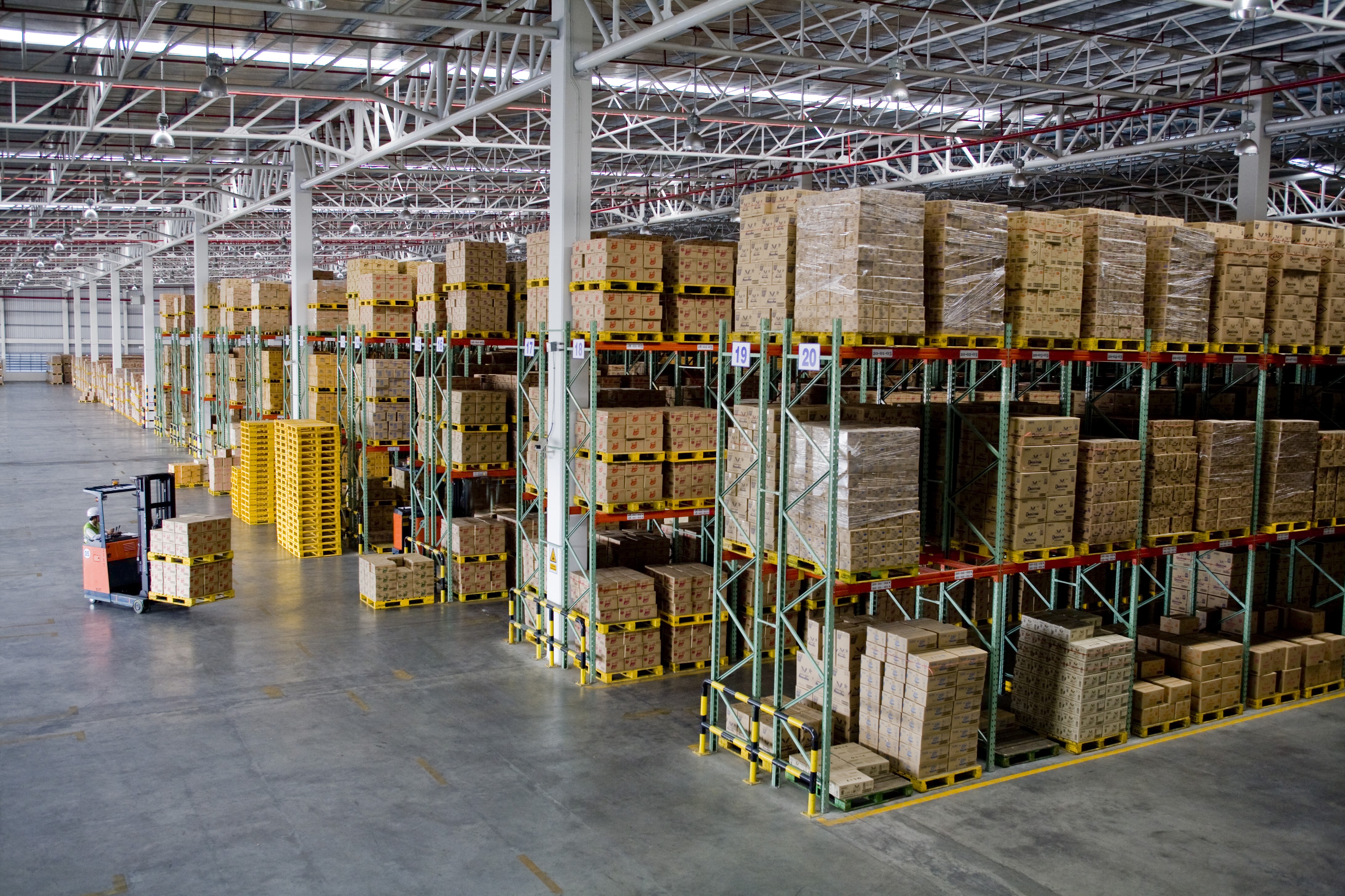 WAREHOUSING